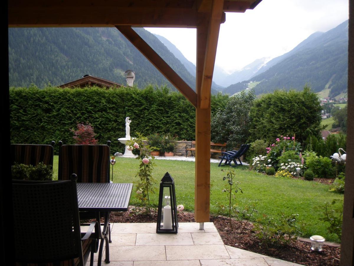 Landhaus Knoflach Neustift im Stubaital Szoba fotó